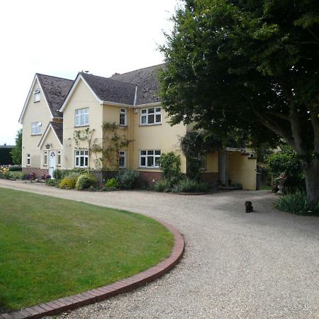 The Newnham White House Bed & Breakfast Baldock Dış mekan fotoğraf